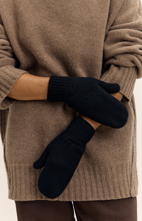 Варежки W5005 Черный